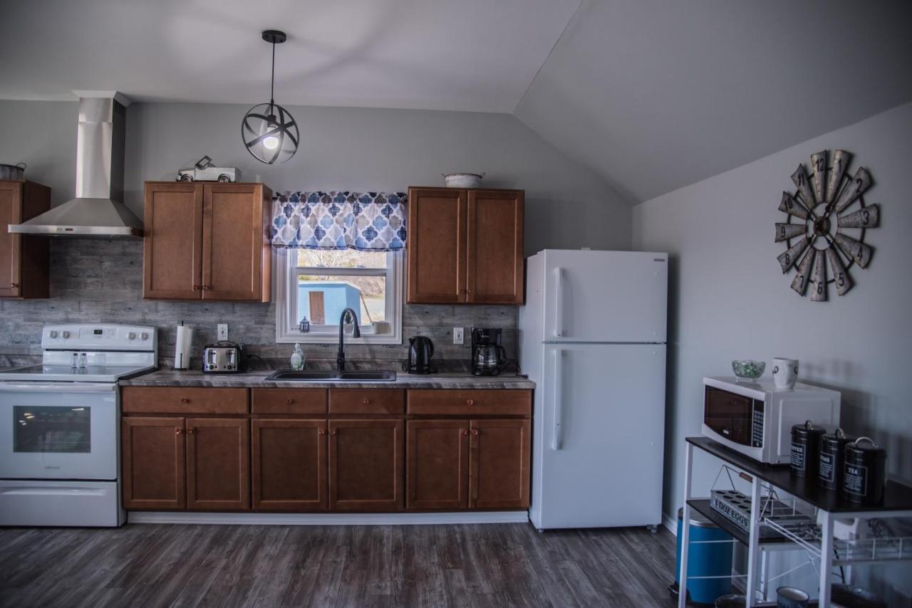 Family Ties Vacation Home - Hopkins House Twillingate Esterno foto